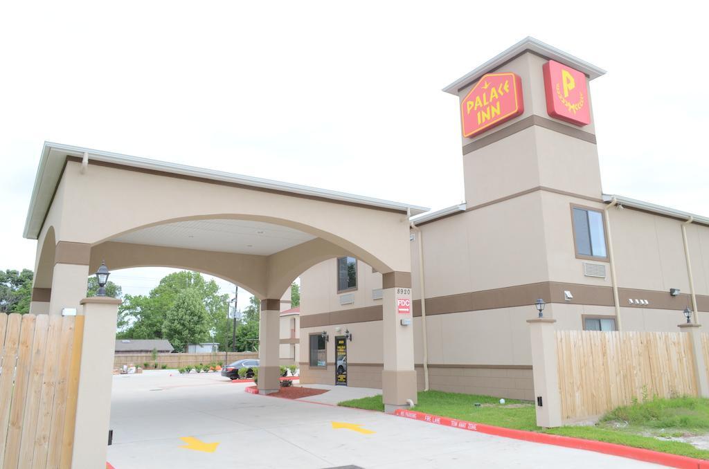 Palace Inn Sam Houston Race Park Eksteriør billede