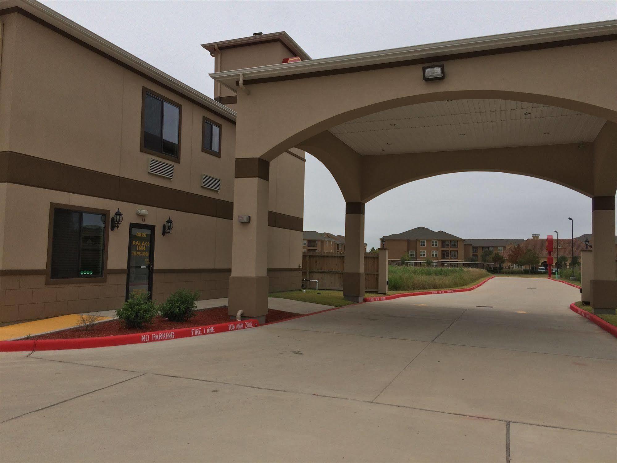 Palace Inn Sam Houston Race Park Eksteriør billede